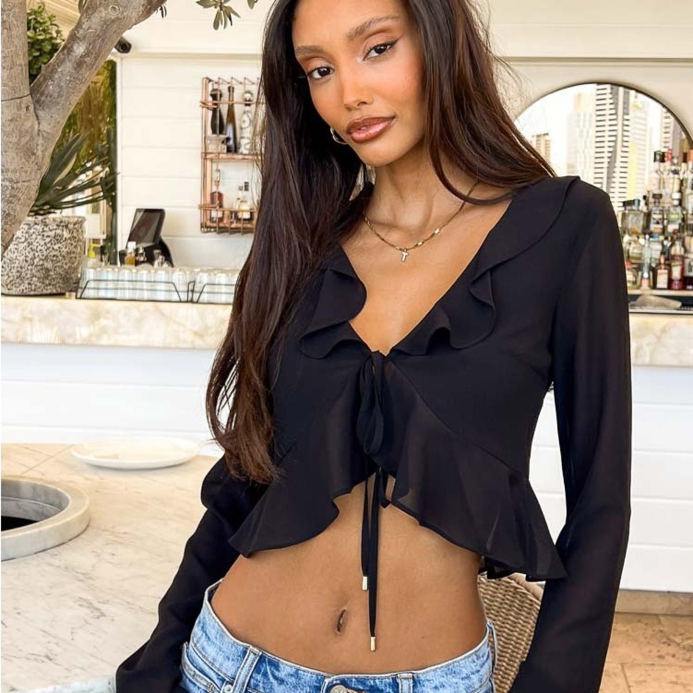 Kazan Black Frill Long Sleeve Top | Beginning Boutique